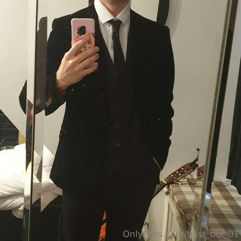This is what I'd wear if became the doctor from doctor who....
