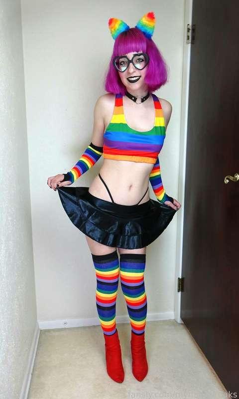 Rainbow kitty loves pussy and anal 😋

#pale #petite #lingerie #rainbow #catgirl #neko #bellybutton #navel #fyp #thighhighs