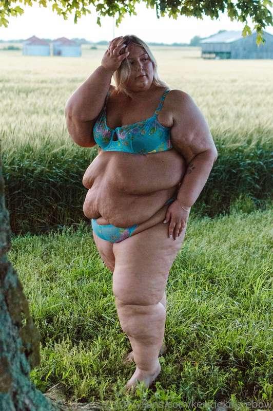 kenziekinziebbw image #6