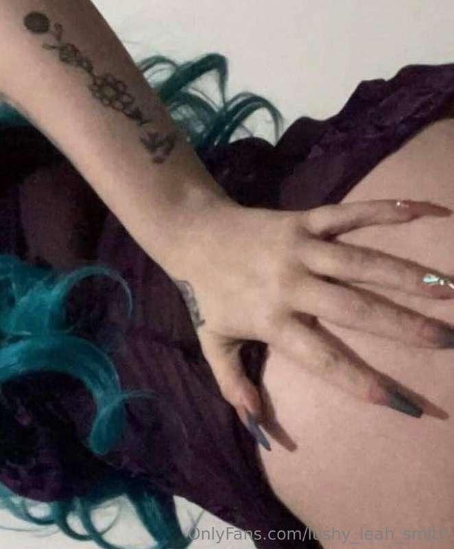 Boys like a little more booty to hold at night🤭