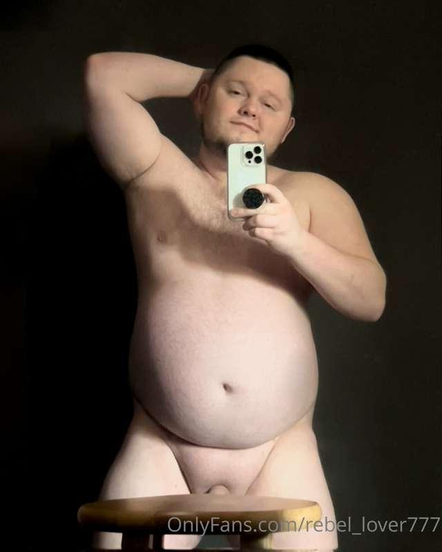 Who’s gonna rub my belly