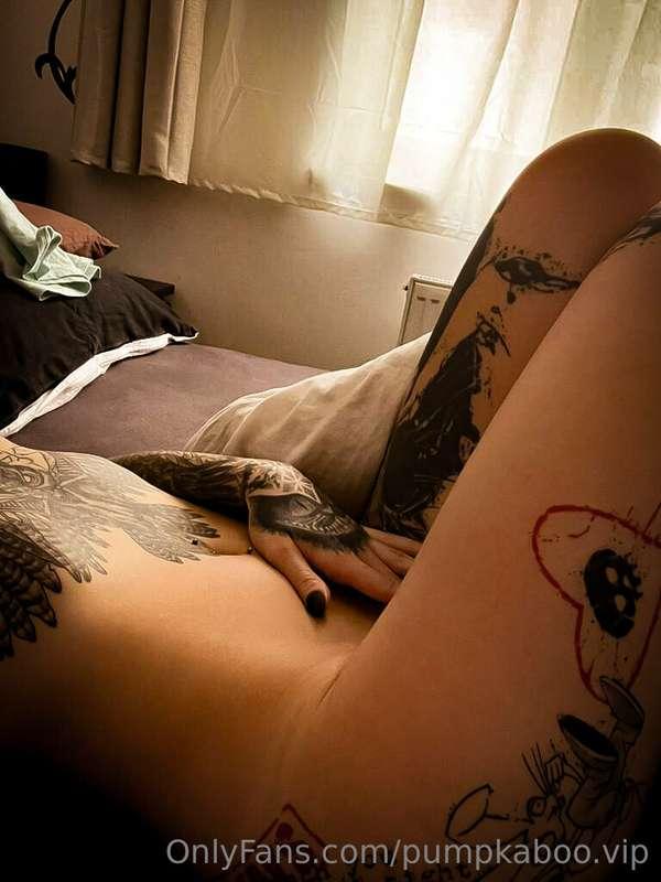 Come cuddle with me 🤗