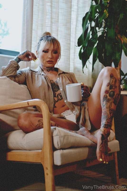Have a coffee with me and let's heat things up❤️‍🔥