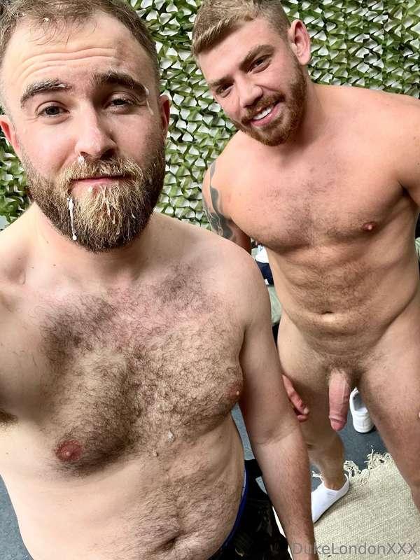 TASTING RYAN’S SWEATY TOES & THICK WARM CREAMY LOAD 👅💦  It d..