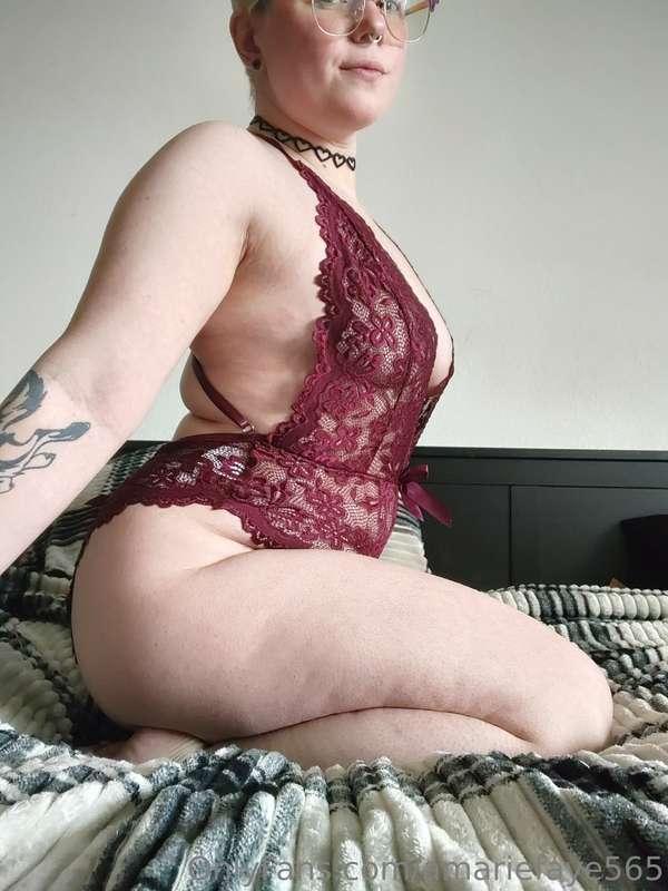 This sexy crotchless piece is sure to leave you wanting more
