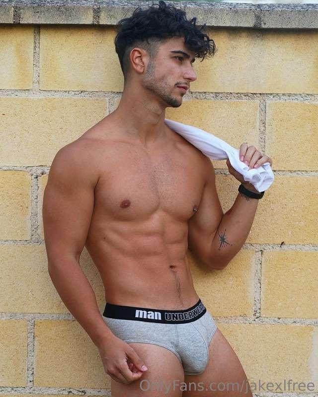 Gray slip