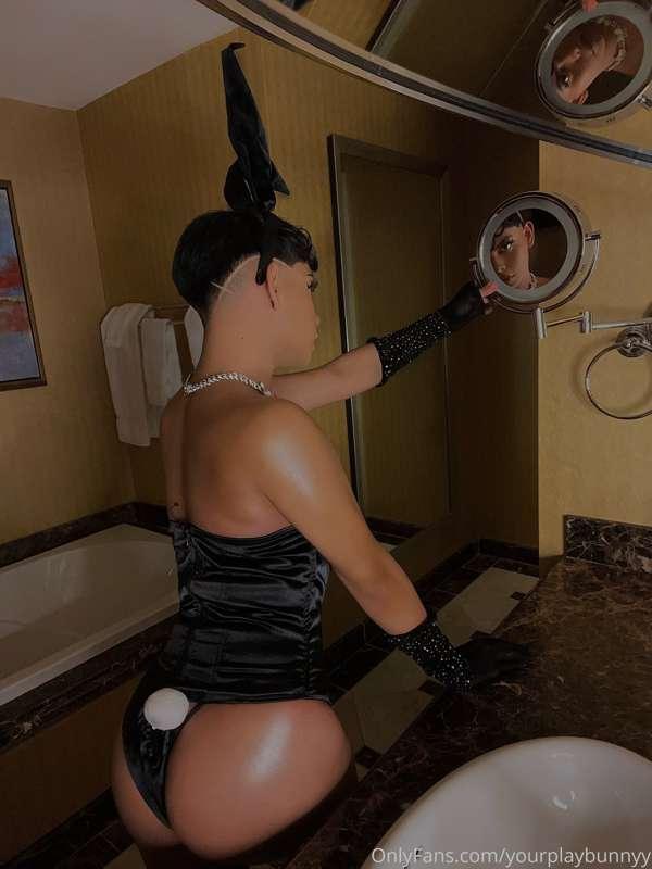 yourplaybunnyy image #0