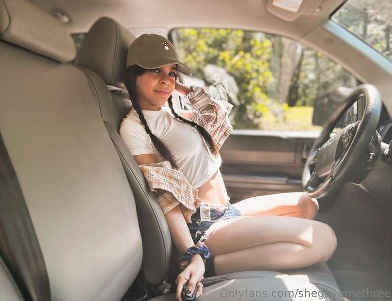 **Beep beep**, I got naughty in the pickup truck! 🛻  *14* ph..