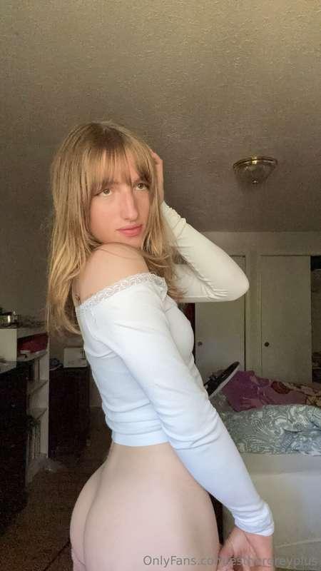 esthergreyplus image #11