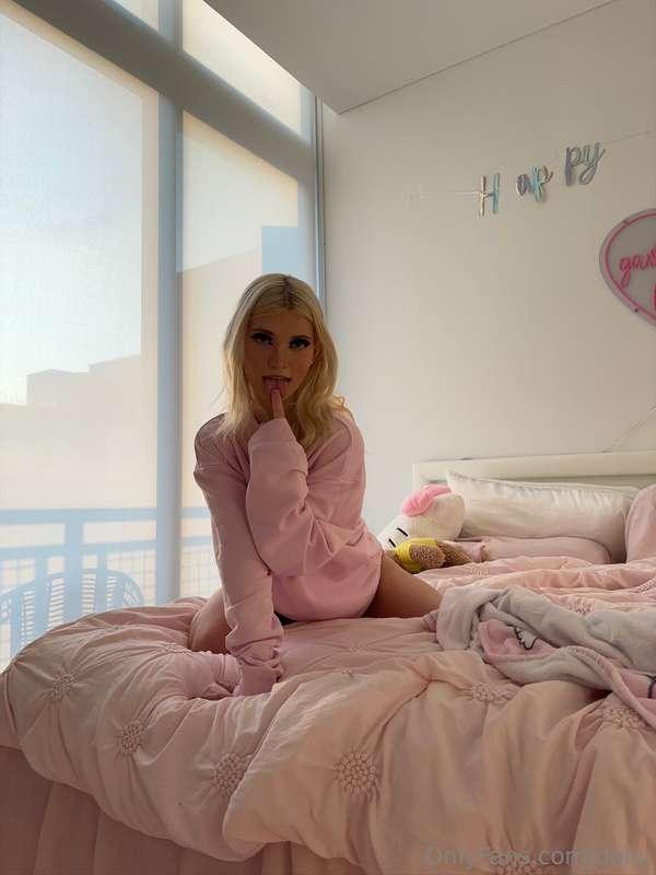 FREE uncensored video is waiting for you weekly when you tur..