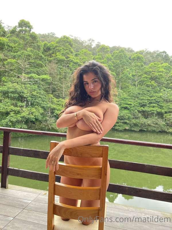 stop and stare