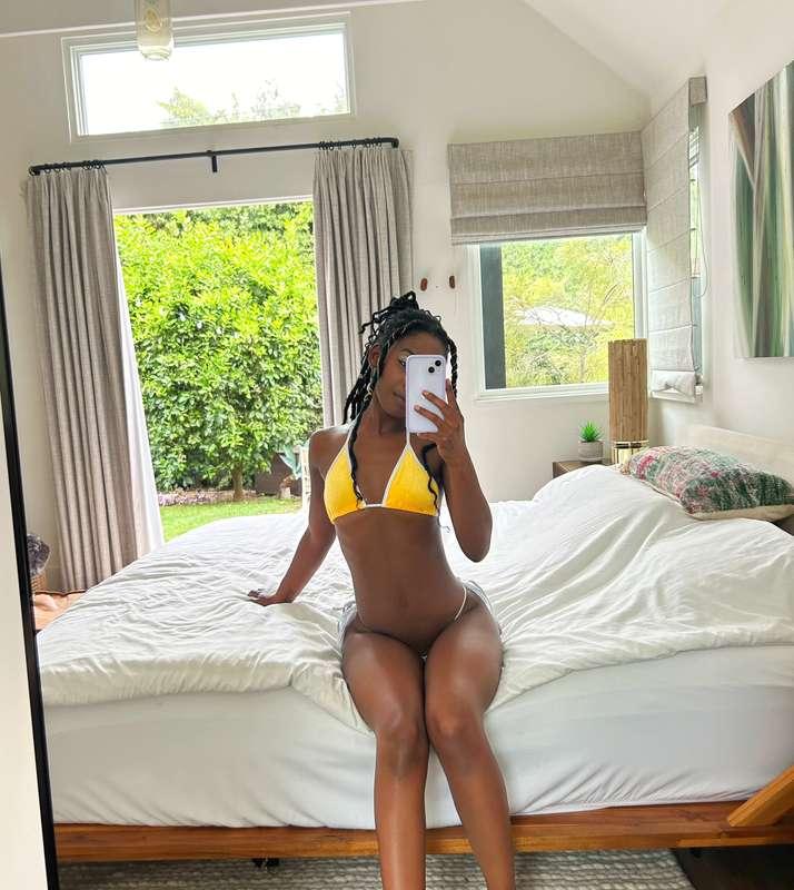 What can you say? 🤔🙈 Have a good morning babe 😘