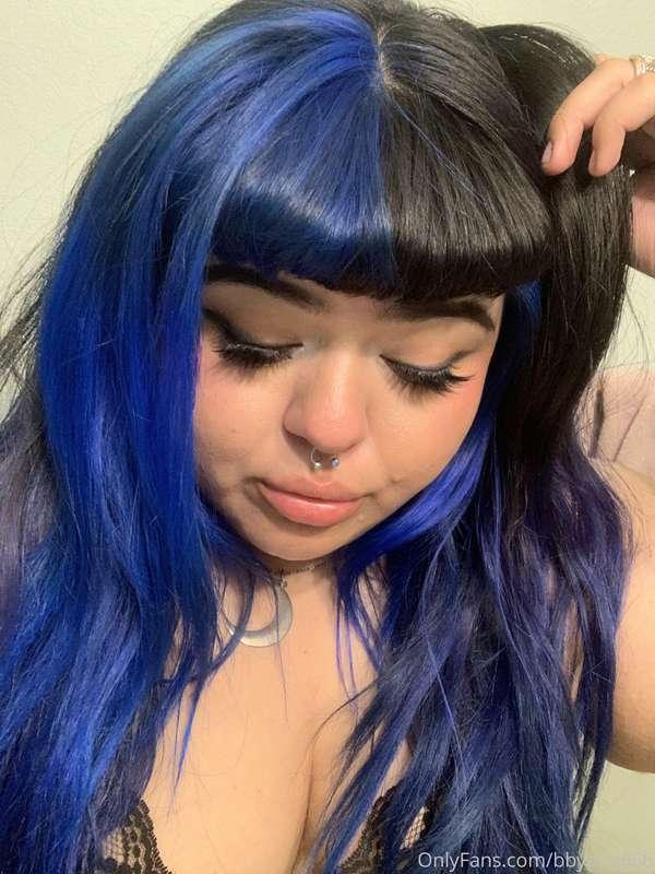 wow heres a pic of me last night after fucking my ex haha
no..