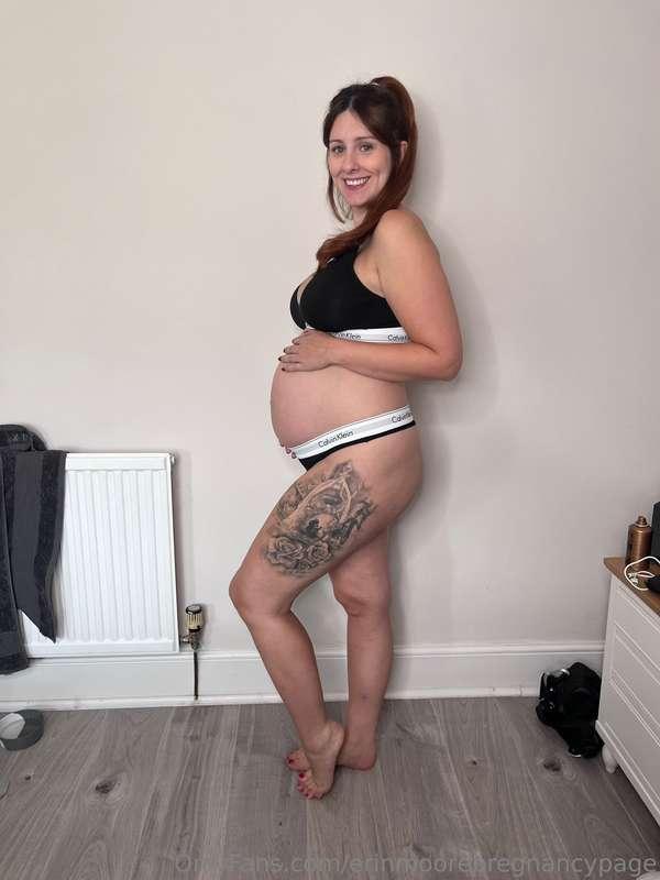 Hey Guys! 30 weeks! Not long to go!  Thank you to everyone w..