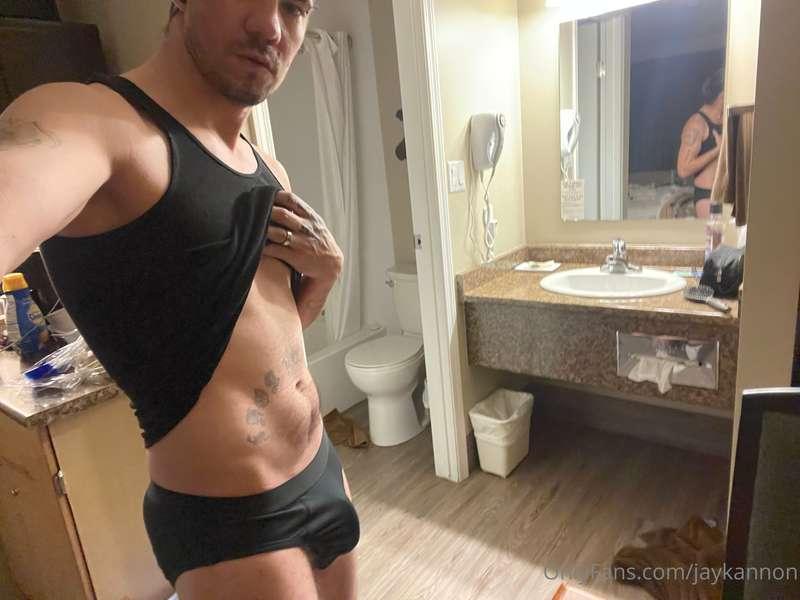 Morning wood In a pair of my new underwear, i love how comfy..