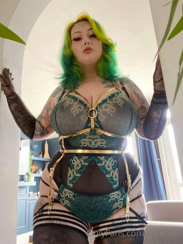 Do you like to be dominated? 