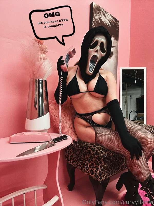 #SYPS is tonight at 8:30pm CST!

Me and my titties will be l..