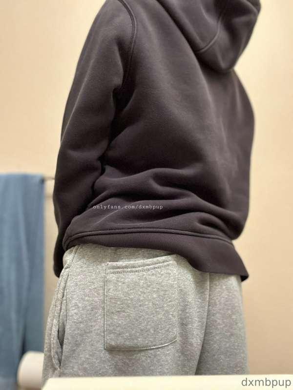 have some boy butt for your day <3