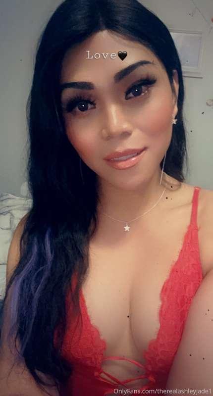 Check your inboxes guys and learn more about me