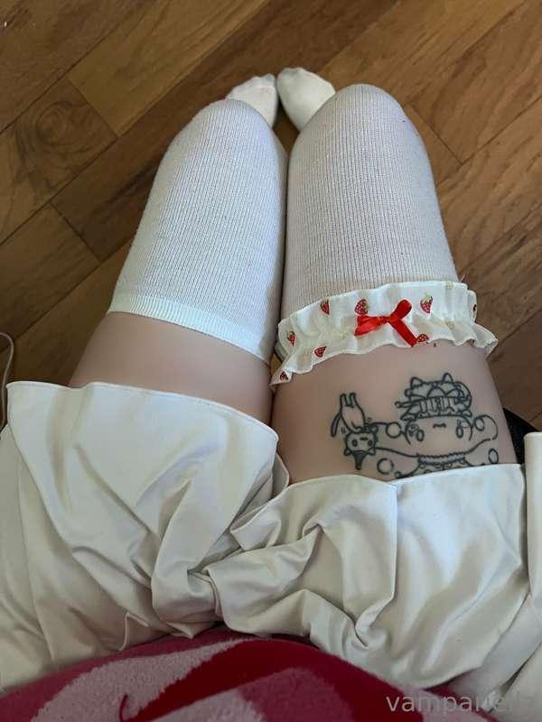 thighs