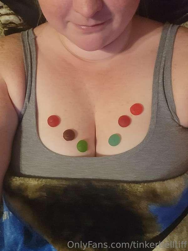 Anyone wanna follow the candy to my boobs!