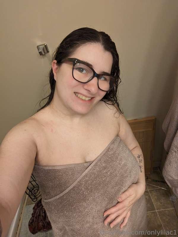 Fresh out of my shower 🚿