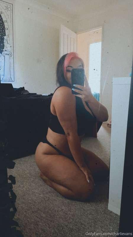 just dropped a video in your DMs 😘