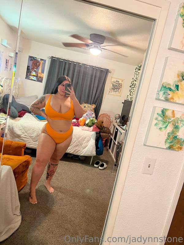 New bikinis !! Which one is your fav?? Can’t wait to get fuc..