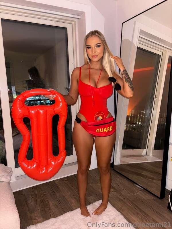 chloetami21 image #2