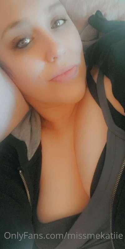 😘