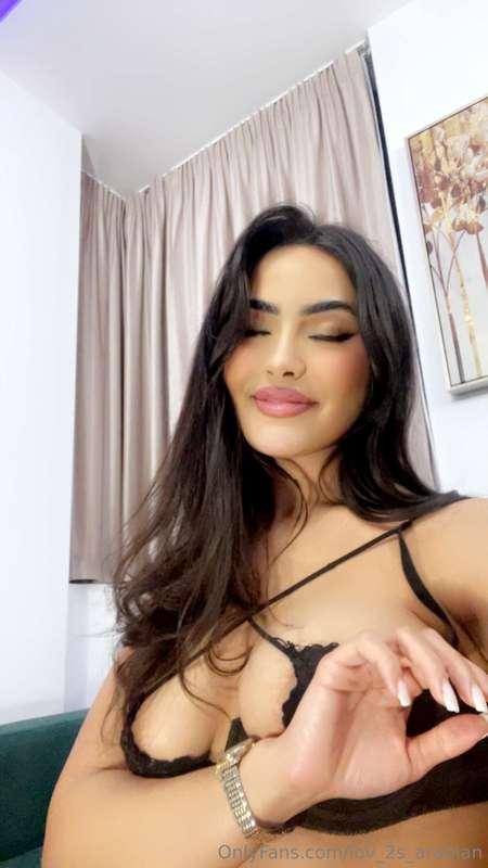 Hello mes baby Comment allez vous ? Donnez moi de vos nouvel..