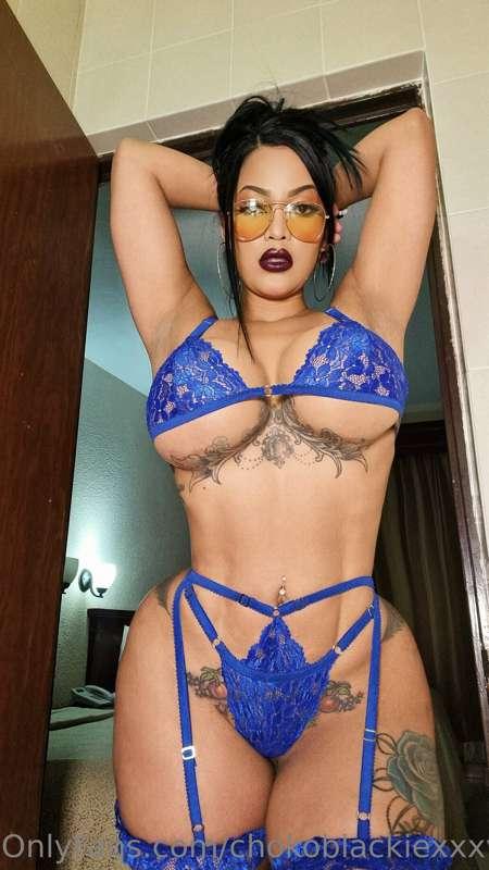 Papi te gusta mi lencería azul ? Like 👍