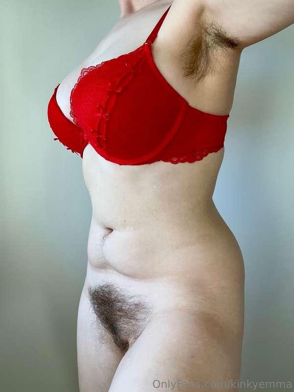 Red is my absolute favorite color on lingerie!