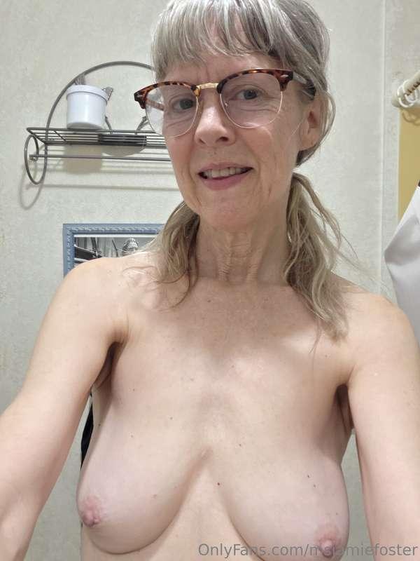 msjamiefoster image #0