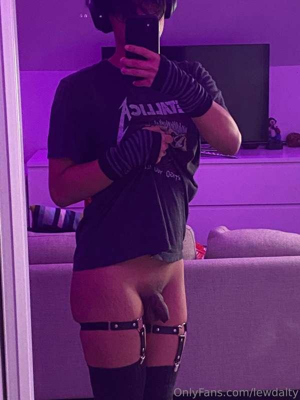 lewdalty image #2