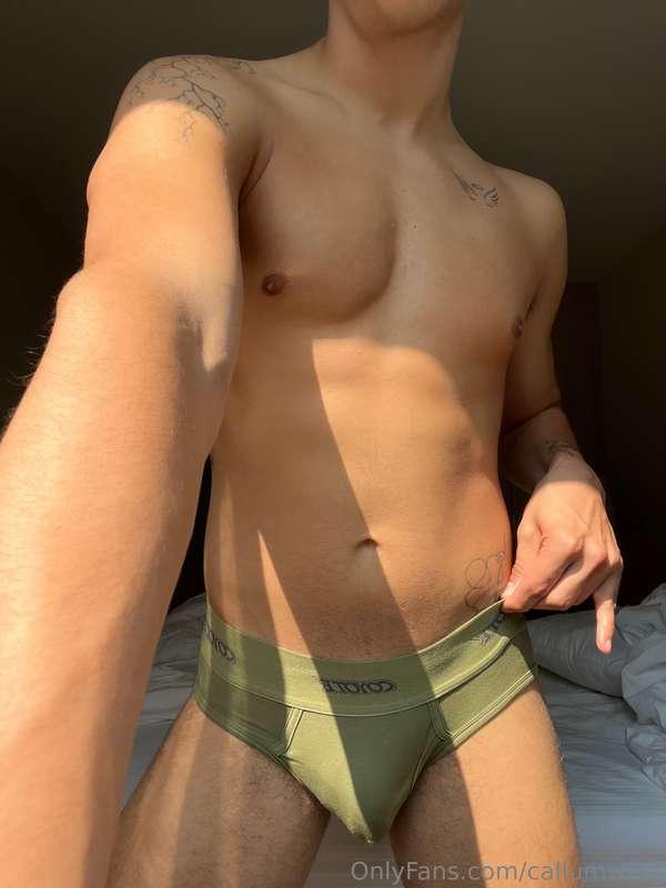 Very soft skin, just missing your tongue on it 😈🙊