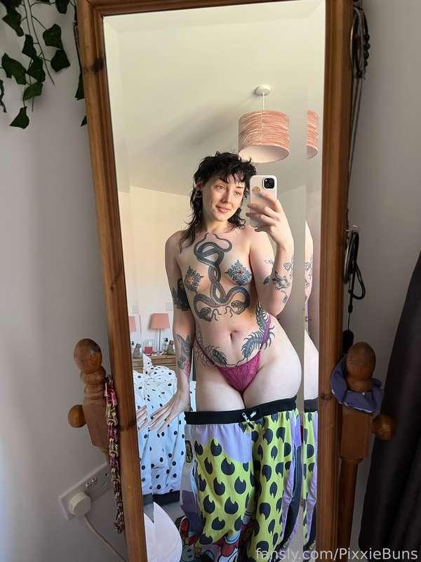 pixxiebuns image #2
