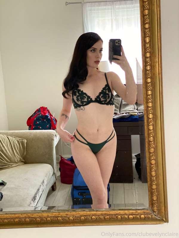 YOUR GODDESS wants to have some fun!