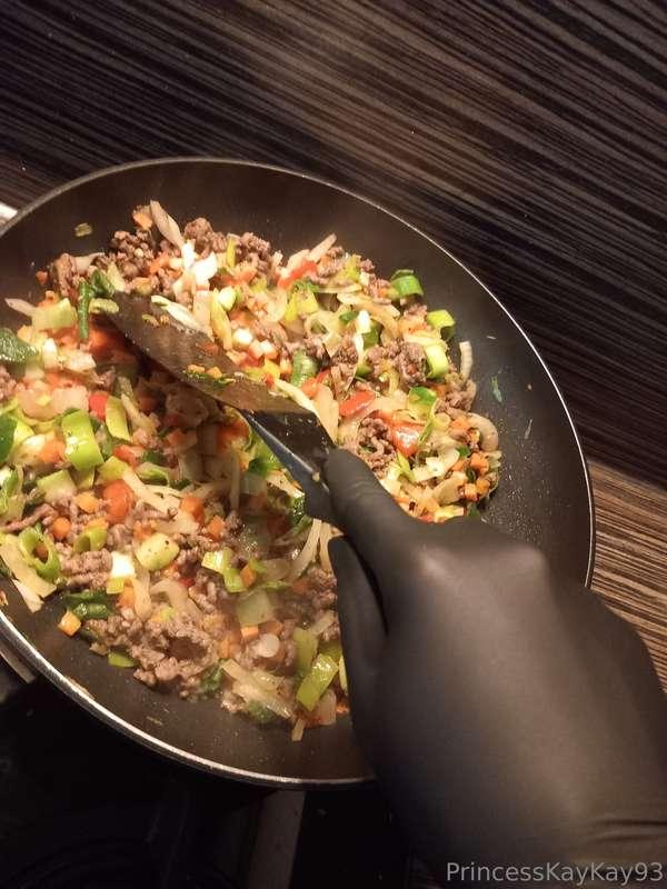 Cooking time! Chef KayKay offers gloves for dessert 😋 
