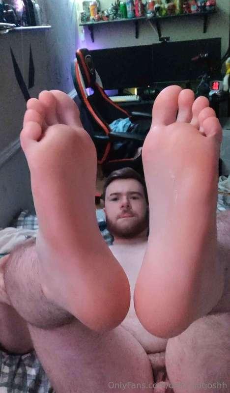 defo_notjoshh image #1