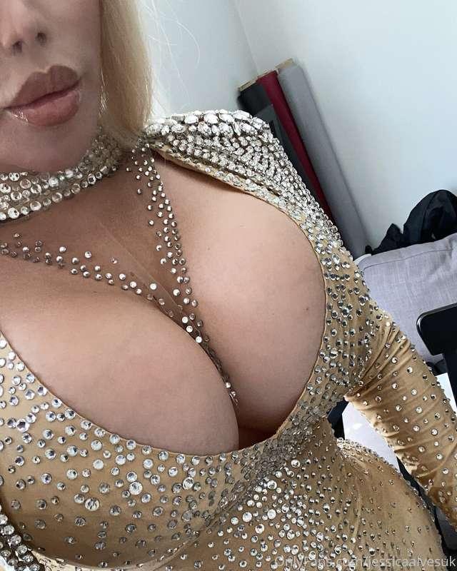 I struggle to fit my babies into that dress