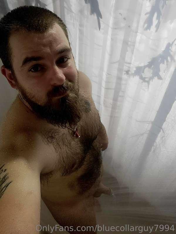 Late night shower anyone?? 😘