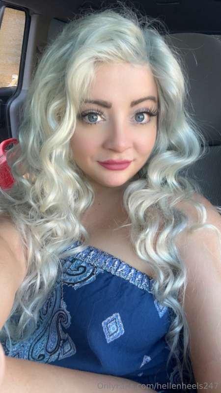I was blonde for about a half a second the other day. :)) th..