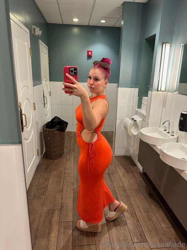 rate this dress ❤️