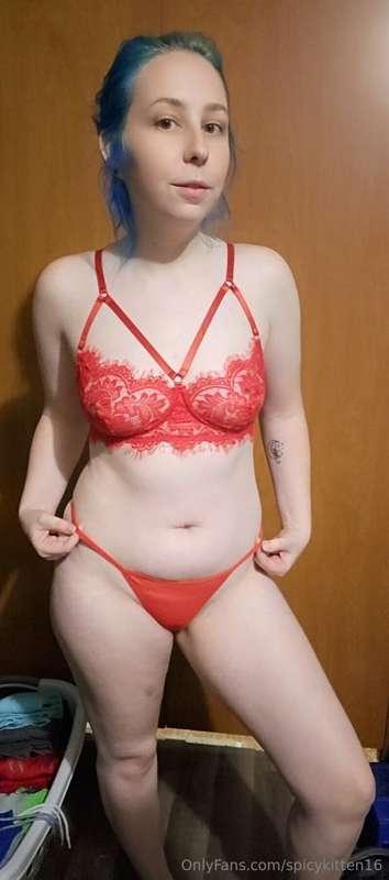 spicykitten16 image #0