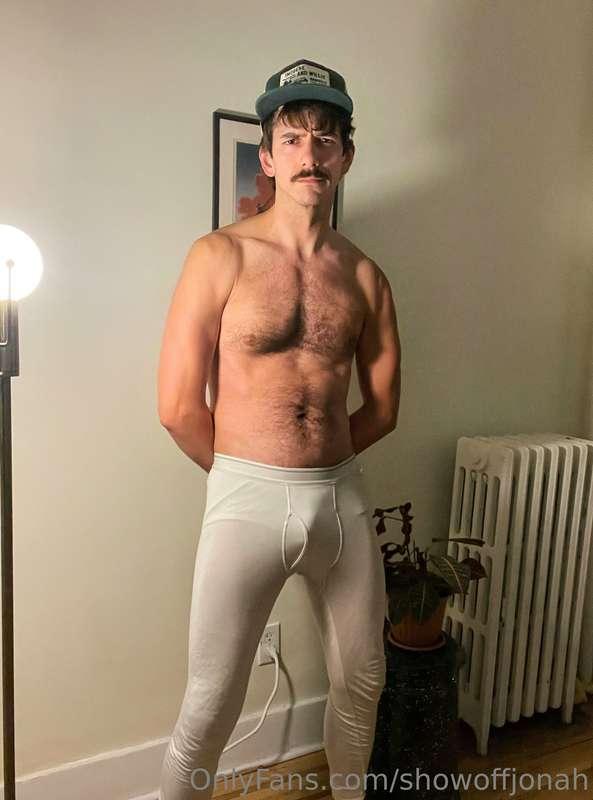 Back to long underwear weather here in the northeast. Separa..
