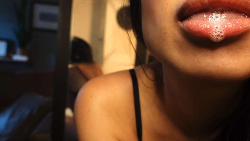 Sensual Lenslicking 