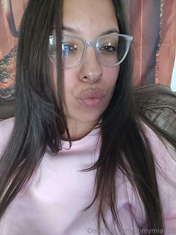 Muah thank you for subscribing...
Don't forget to tip your g..