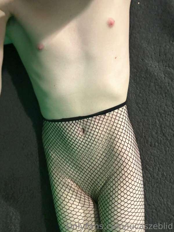 Fun in fishnets. 😬