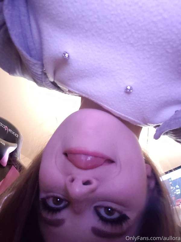 Hi fans, I've missed you all 🙃